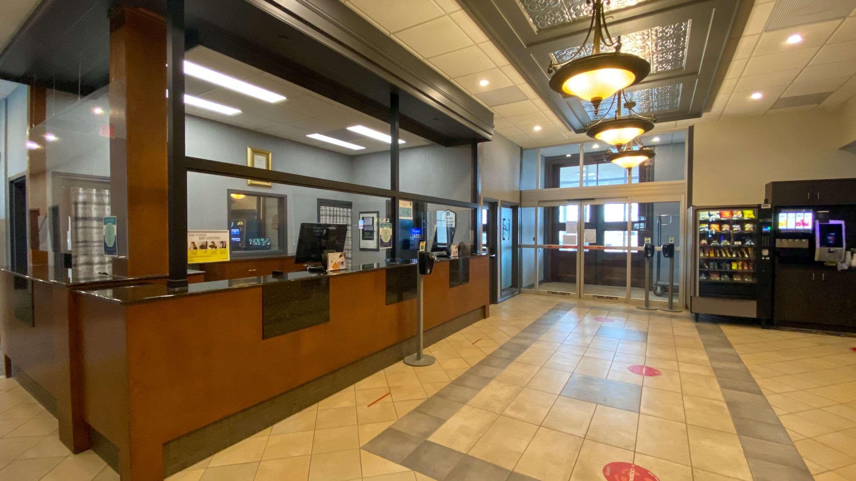 Quality Suites Drummondville Exterior foto