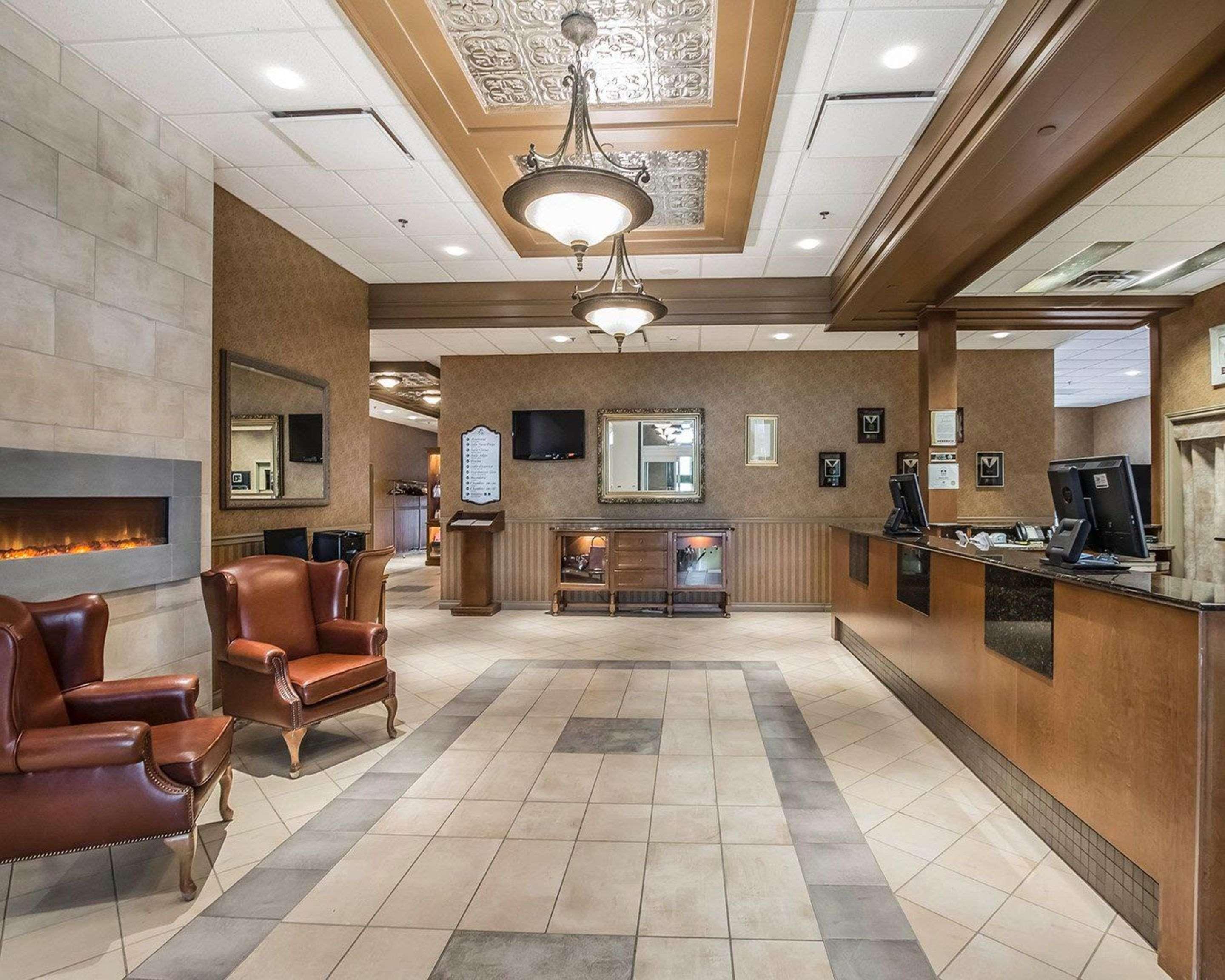 Quality Suites Drummondville Exterior foto